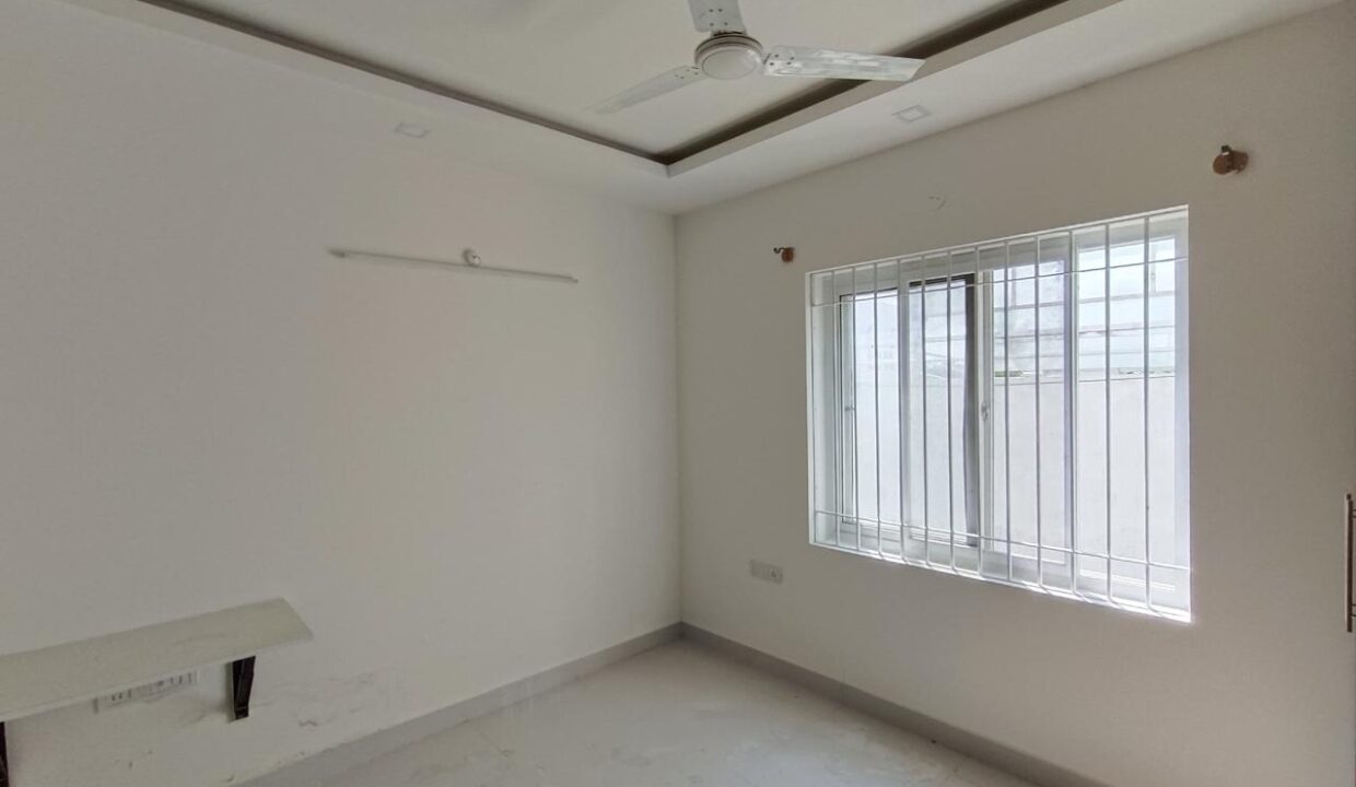 WhatsApp Image 2025-04-28 at 1.34.25 PM (3)