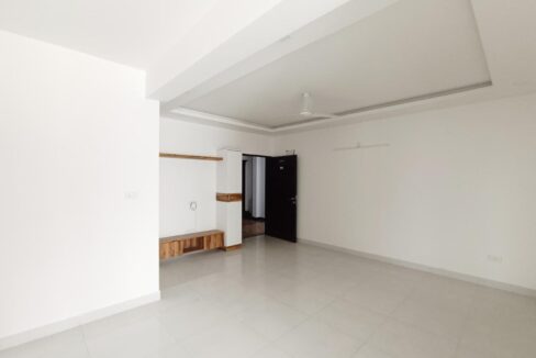 WhatsApp Image 2025-04-28 at 1.34.29 PM (1)