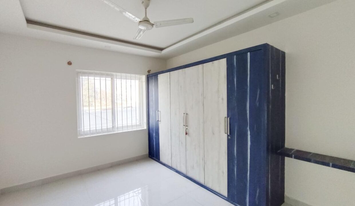 WhatsApp Image 2025-04-28 at 1.34.29 PM (2)