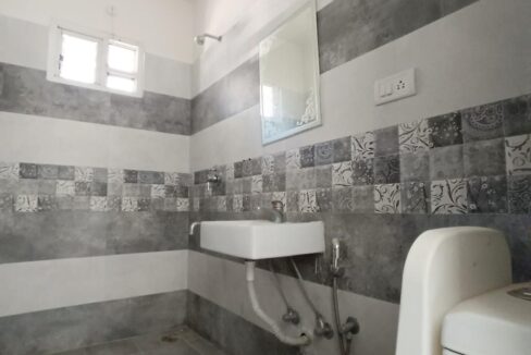 WhatsApp Image 2025-04-28 at 1.34.29 PM