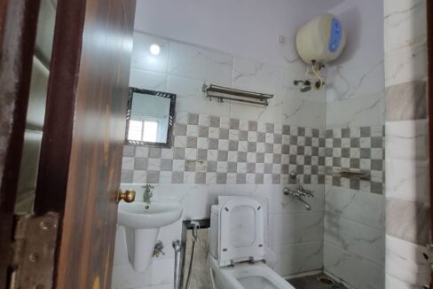 WhatsApp Image 2025-04-27 at 1.22.24 PM (1)