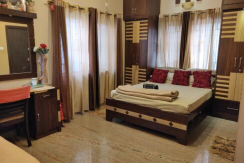 WhatsApp Image 2025-04-29 at 9.03.57 PM (1)