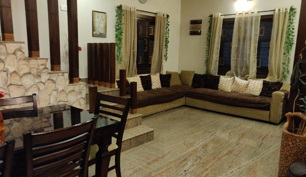 WhatsApp Image 2025-04-29 at 9.03.58 PM (2)