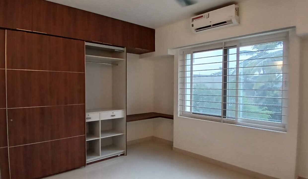 WhatsApp Image 2025-04-30 at 7.44.17 PM (2)