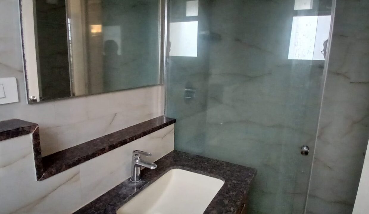 WhatsApp Image 2025-04-30 at 7.44.18 PM (2)