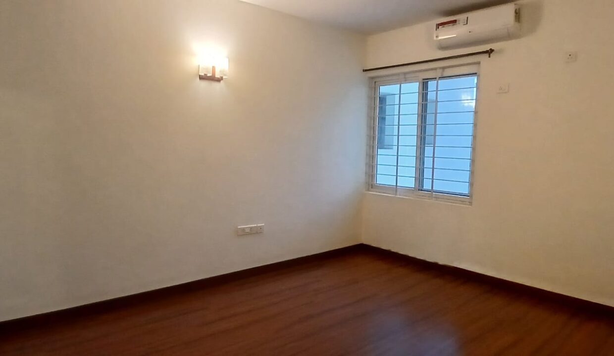 WhatsApp Image 2025-04-30 at 7.44.20 PM