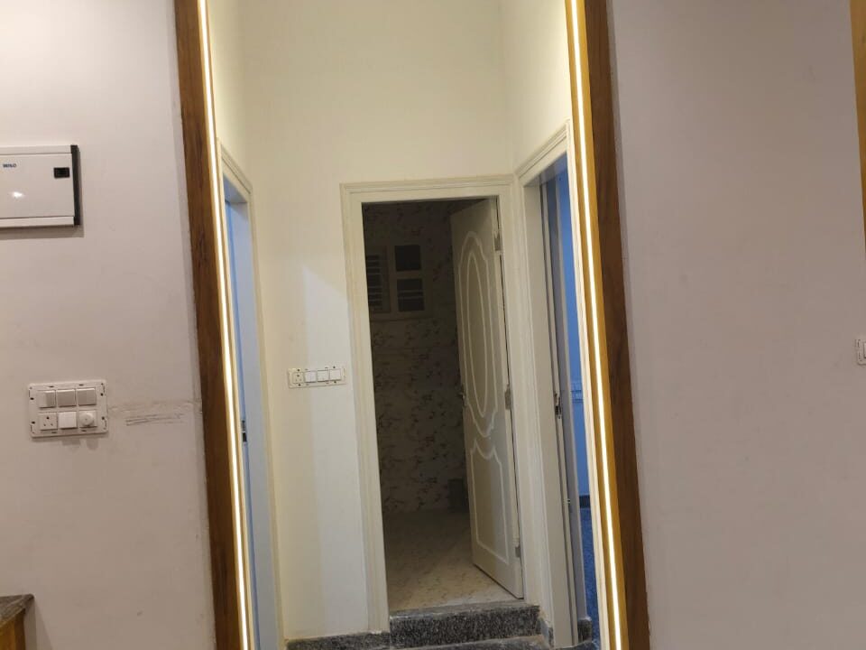 WhatsApp Image 2025-05-01 at 11.59.44 AM