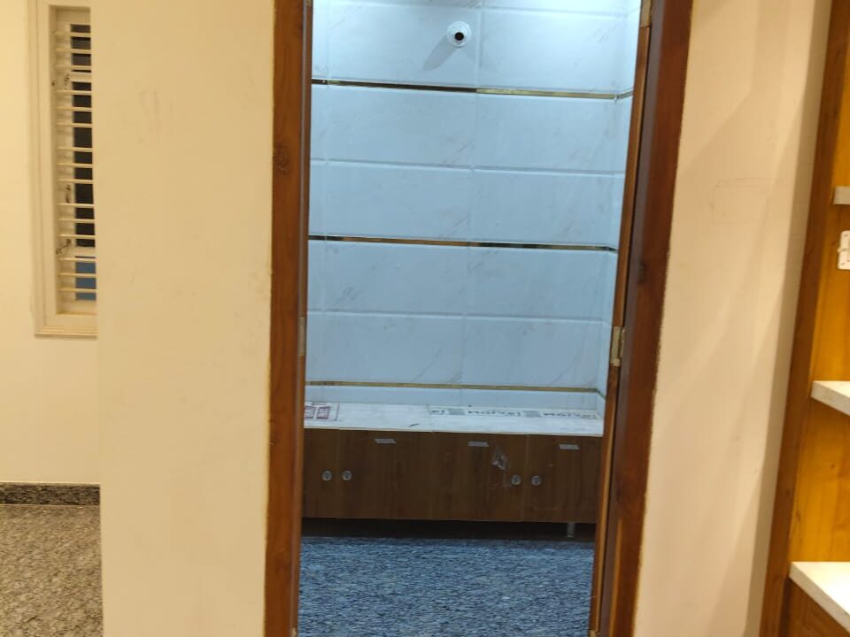 WhatsApp Image 2025-05-01 at 11.59.45 AM