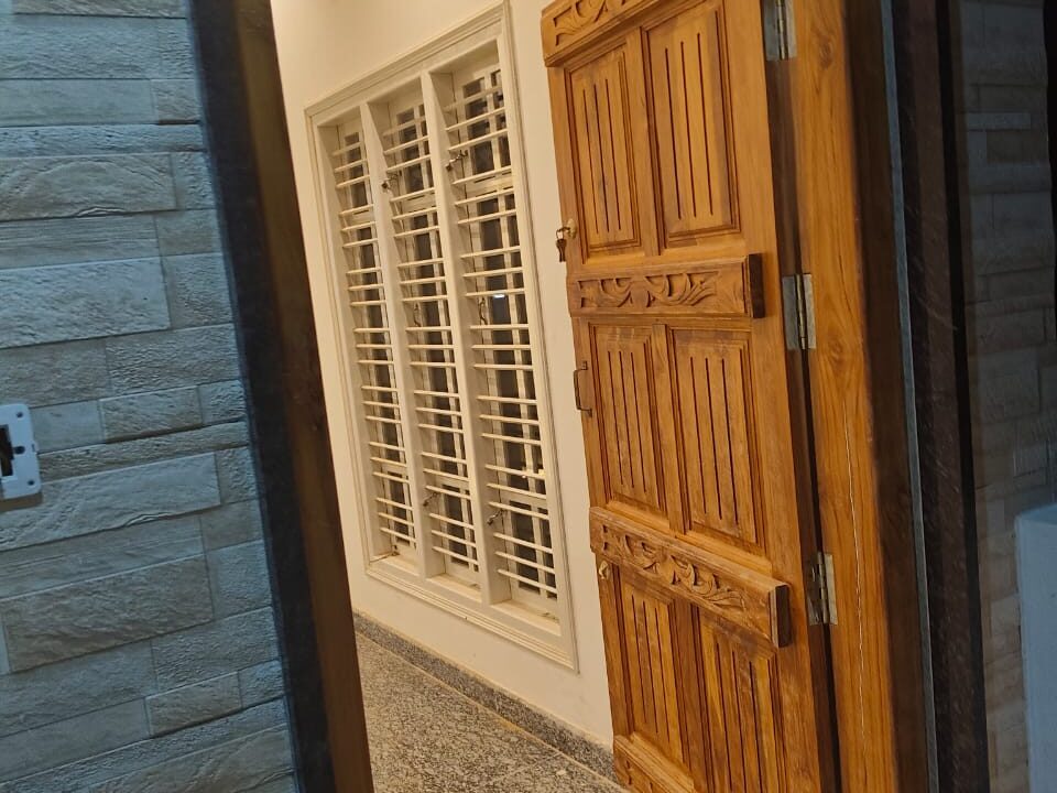 WhatsApp Image 2025-05-01 at 11.59.46 AM (1)