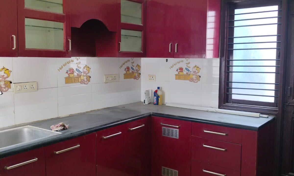 WhatsApp Image 2025-05-02 at 10.38.37 AM (1)