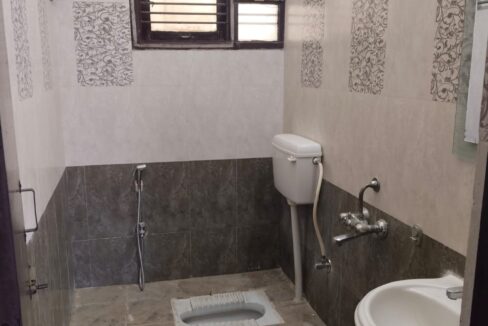 WhatsApp Image 2025-05-02 at 10.38.37 AM (2)