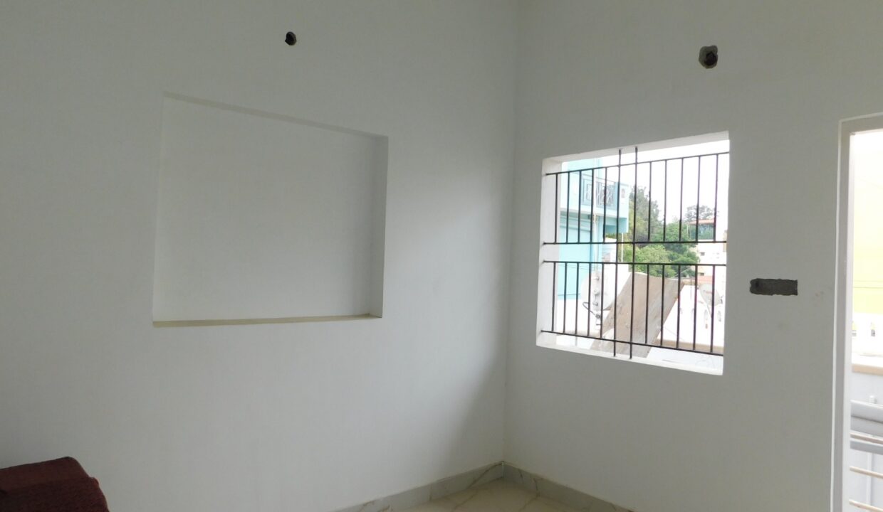 WhatsApp Image 2025-05-06 at 1.51.26 PM (1)