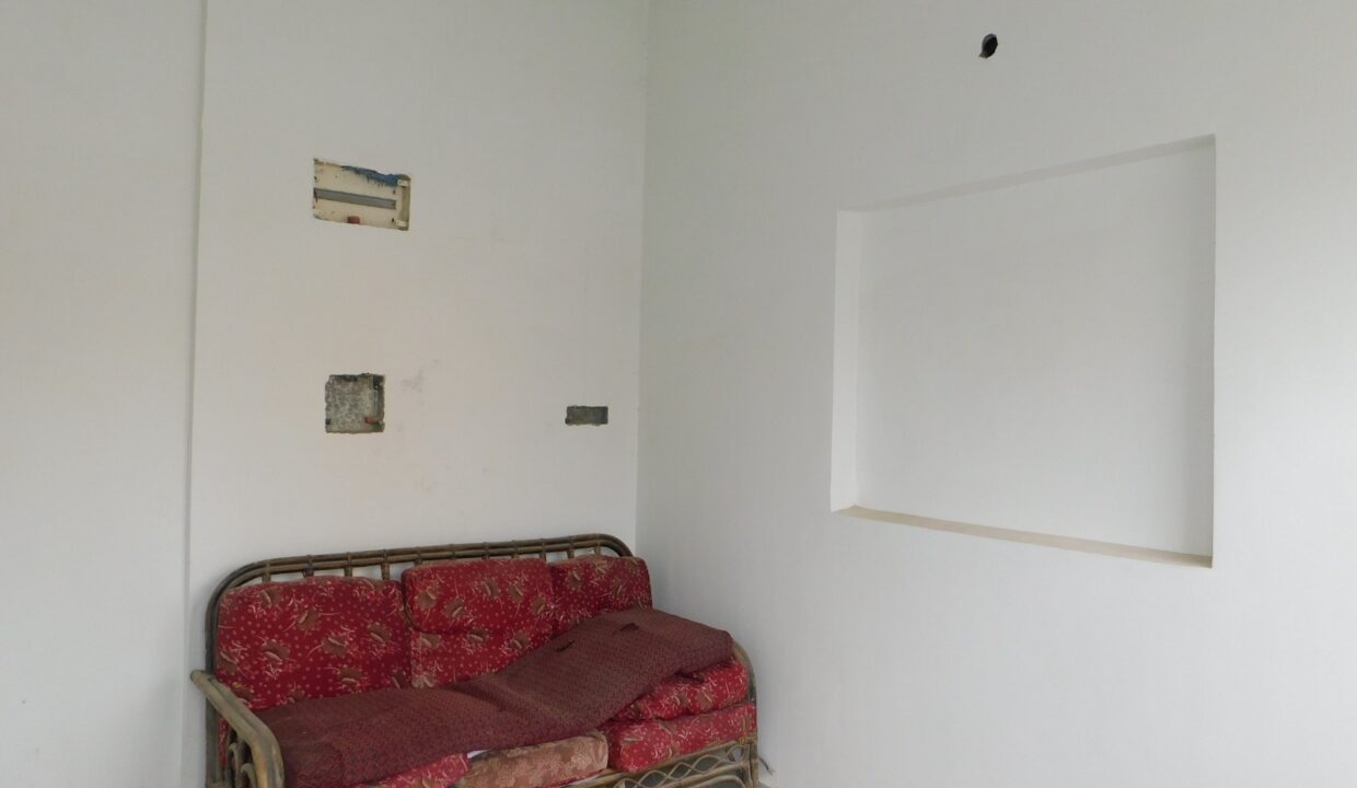 WhatsApp Image 2025-05-06 at 1.51.26 PM (4)