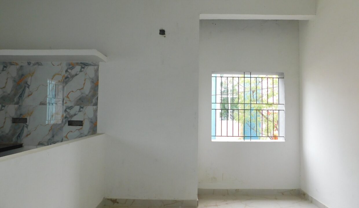 WhatsApp Image 2025-05-06 at 1.51.26 PM (5)