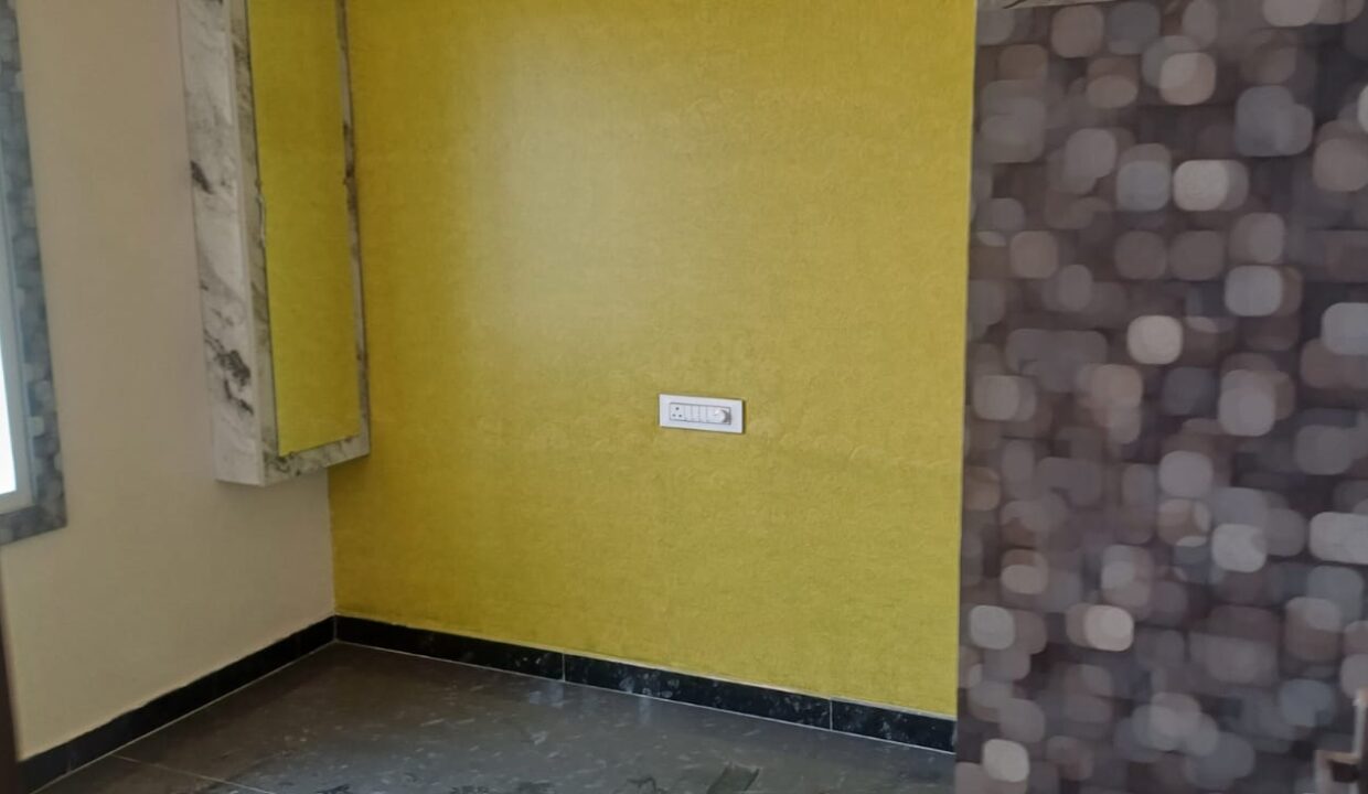 WhatsApp Image 2025-05-06 at 3.37.02 PM (1)