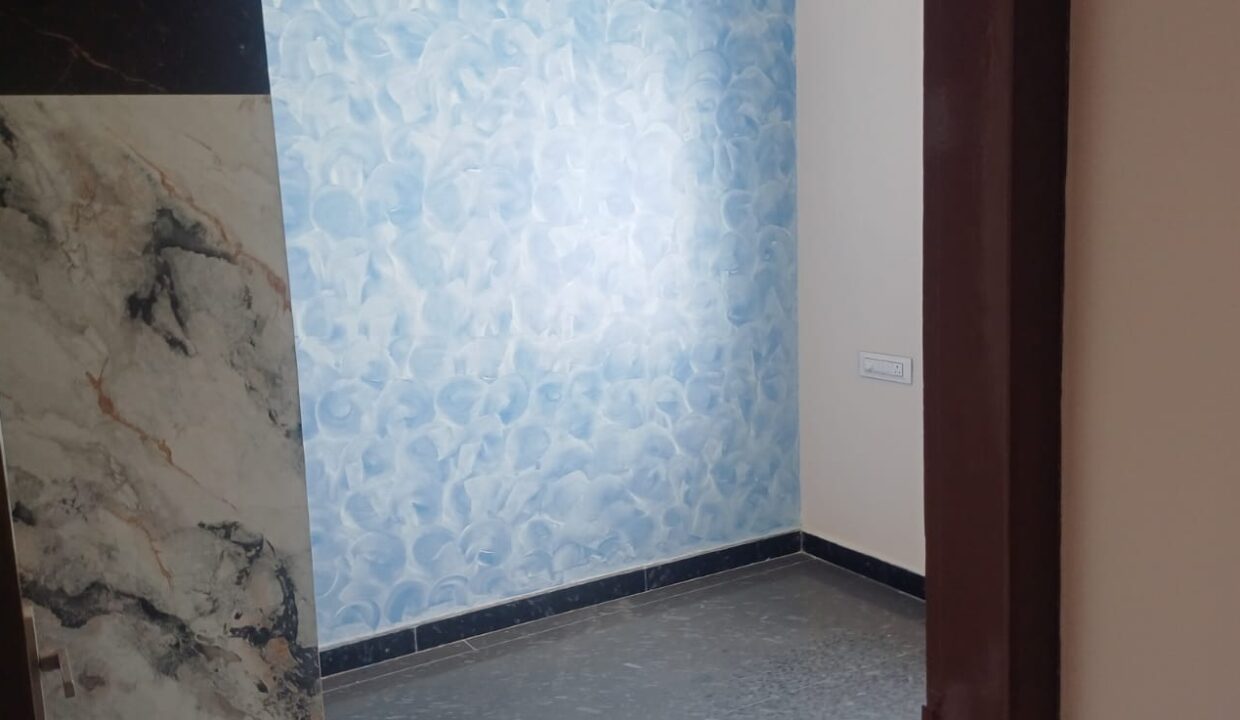 WhatsApp Image 2025-05-06 at 3.37.02 PM