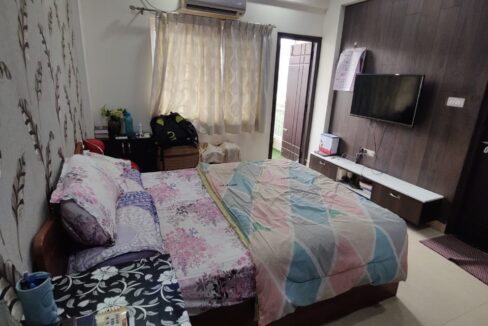 WhatsApp Image 2025-05-07 at 12.20.07 PM