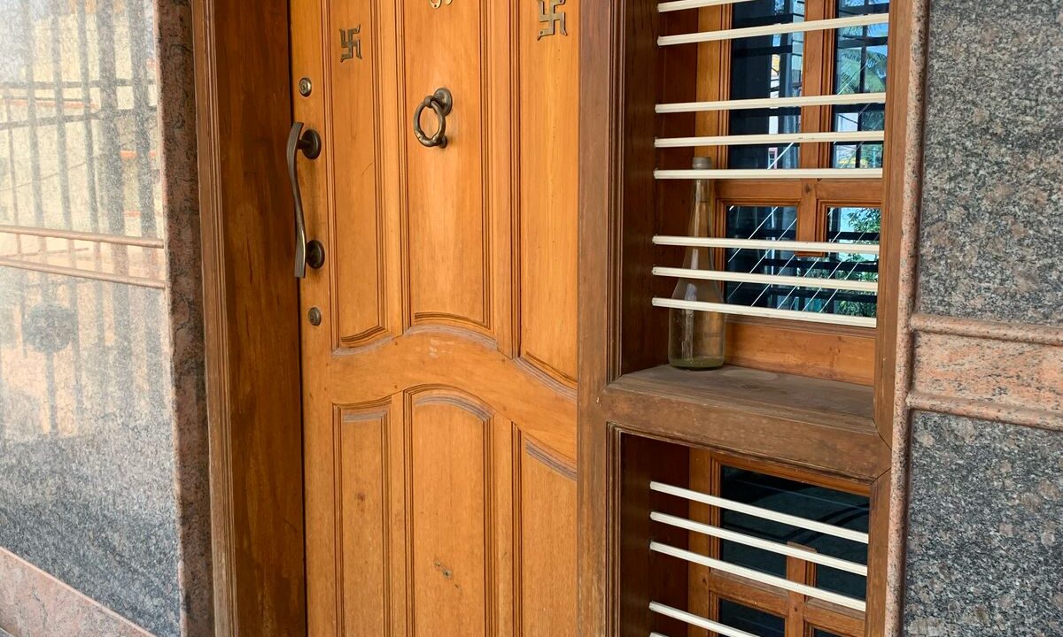 WhatsApp Image 2025-05-09 at 10.30.56 AM (1)