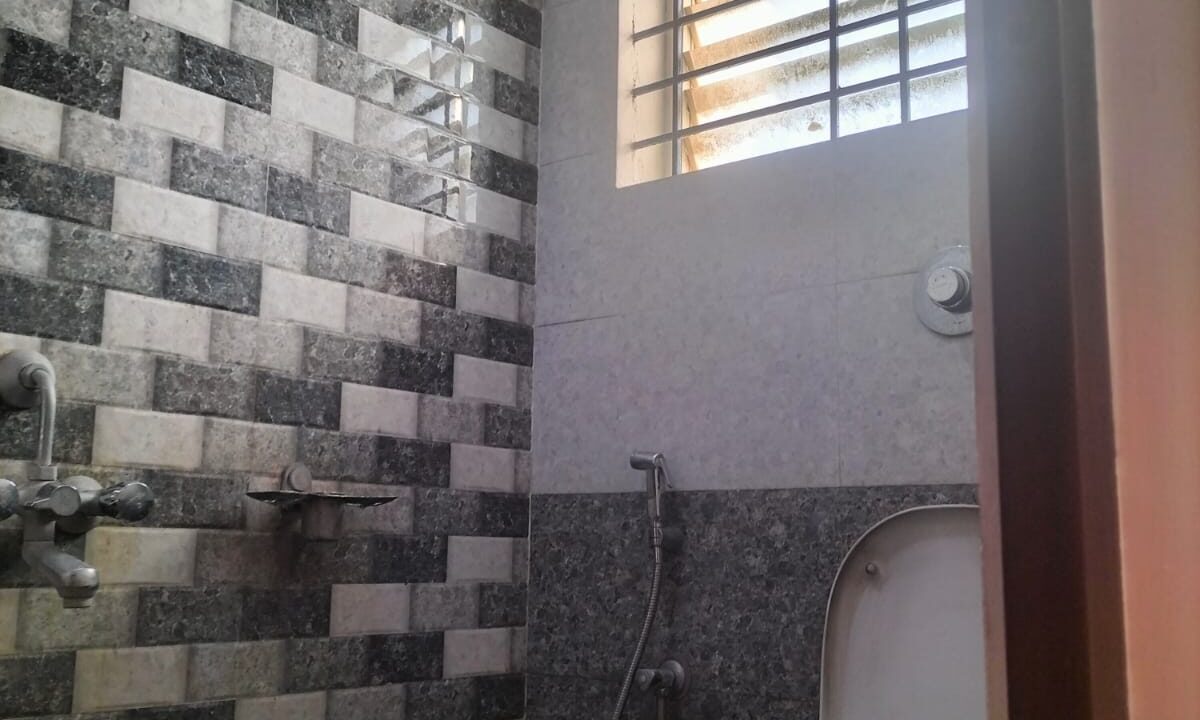 WhatsApp Image 2025-05-11 at 10.58.49 AM (1)