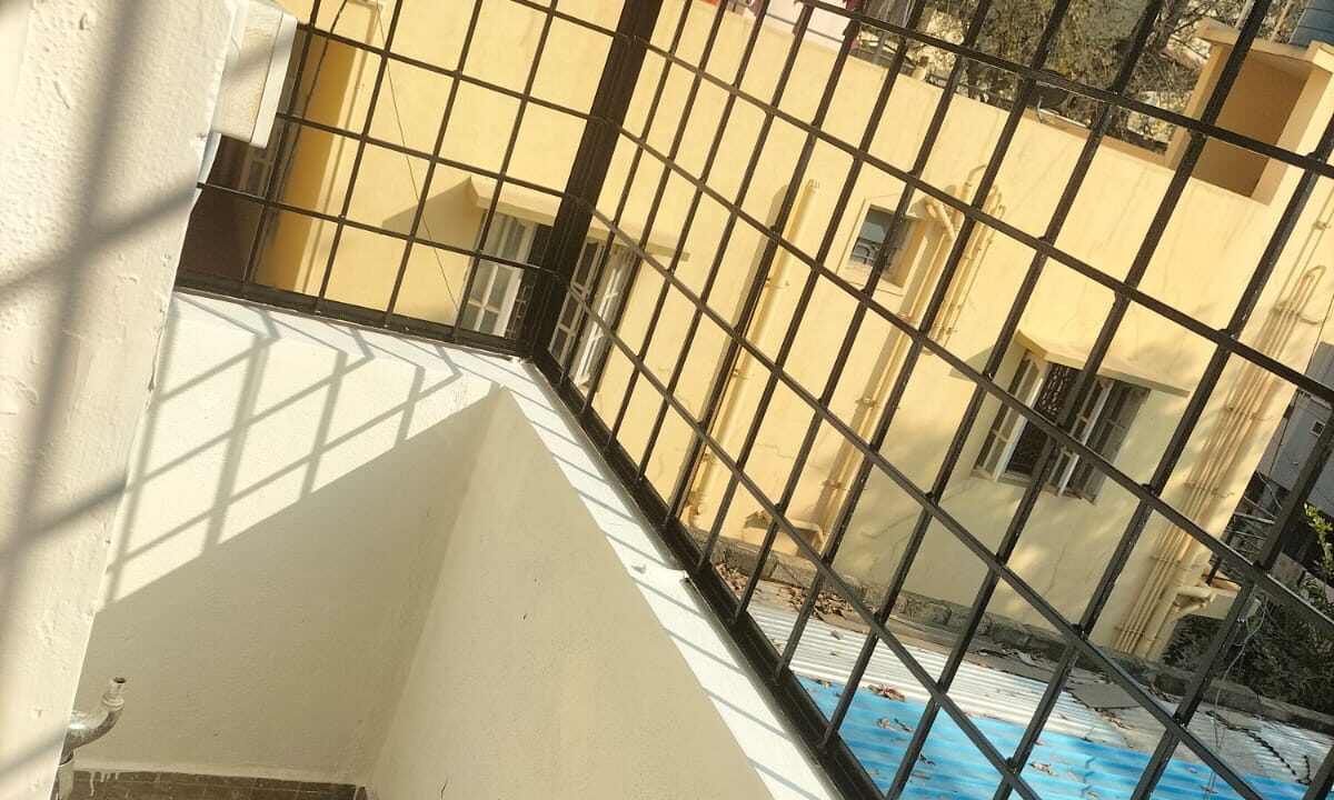 WhatsApp Image 2025-05-11 at 10.58.55 AM (1)