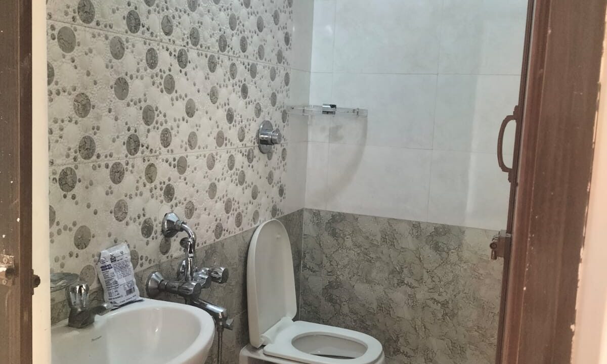 WhatsApp Image 2025-05-11 at 10.58.57 AM