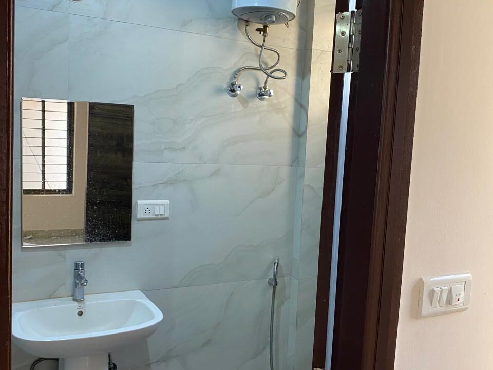 WhatsApp Image 2025-05-12 at 6.08.27 PM (10)