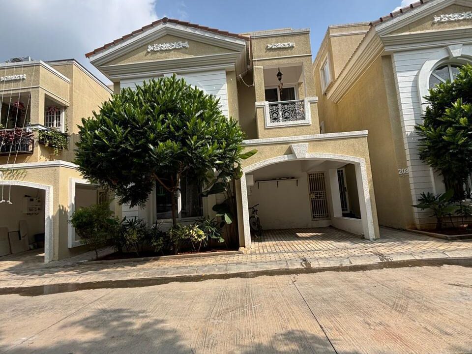 WhatsApp Image 2025-05-15 at 9.50.50 AM (2)