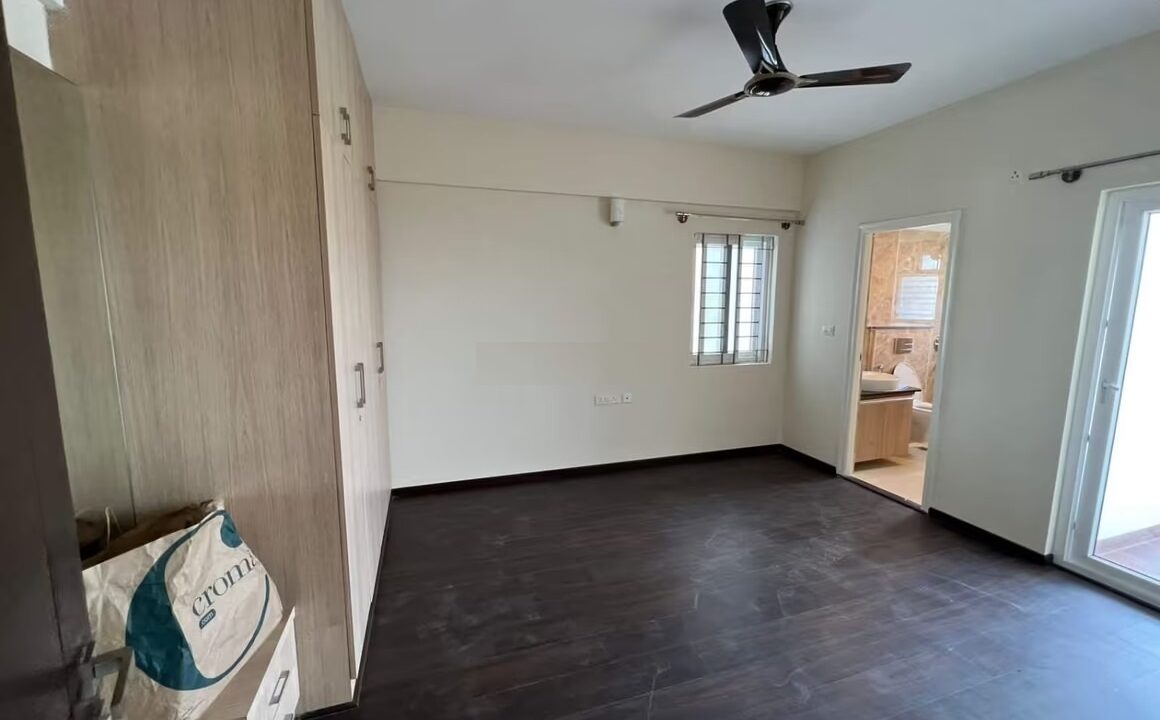 WhatsApp Image 2025-05-16 at 12.38.04 PM