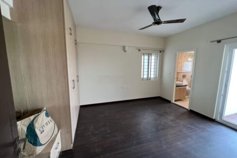 WhatsApp Image 2025-05-16 at 12.38.04 PM