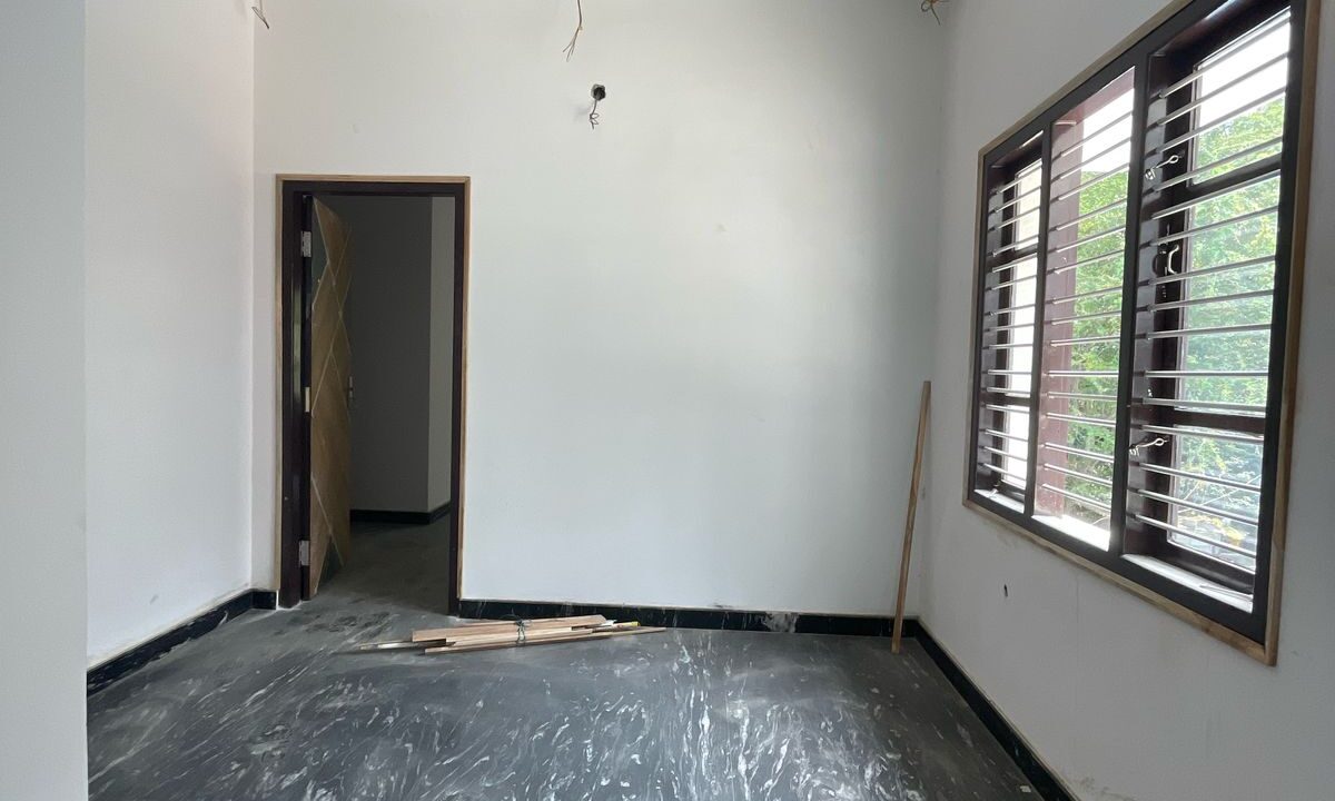 WhatsApp Image 2025-05-16 at 12.58.07 PM