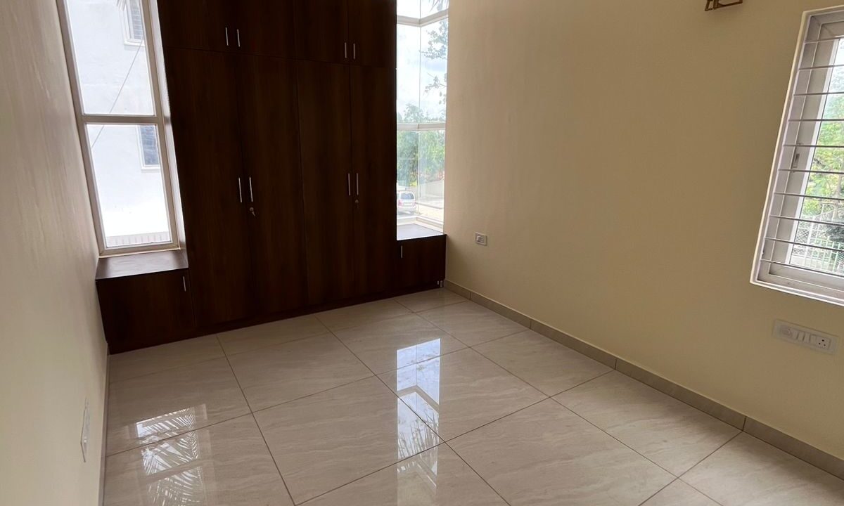 WhatsApp Image 2025-05-16 at 2.05.32 PM (2)