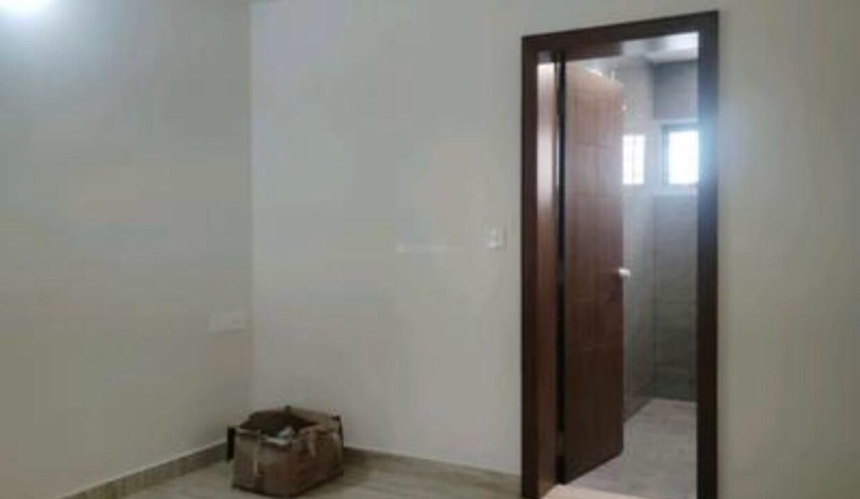 WhatsApp Image 2025-05-21 at 3.43.57 PM (1)