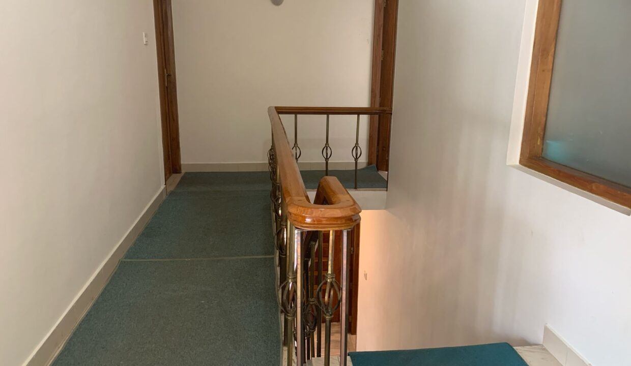 WhatsApp Image 2025-05-21 at 4.04.35 PM (3)