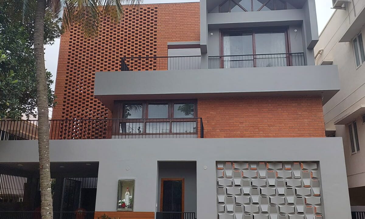 e4e0e741-77b2-4383-b967-6af6f55fa6a4