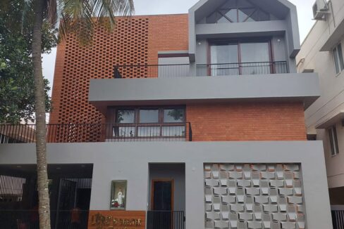 e4e0e741-77b2-4383-b967-6af6f55fa6a4