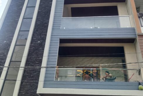 ff9c2846-3caf-465f-8670-fd6c98735fb5