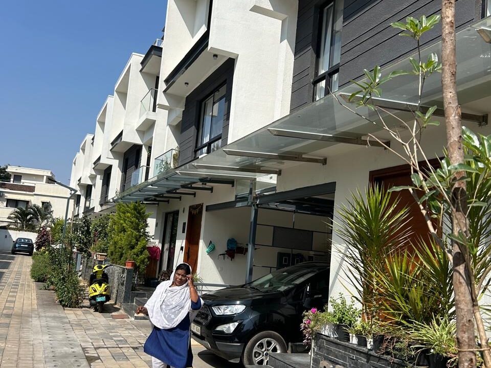 WhatsApp Image 2025-05-06 at 12.42.23 PM