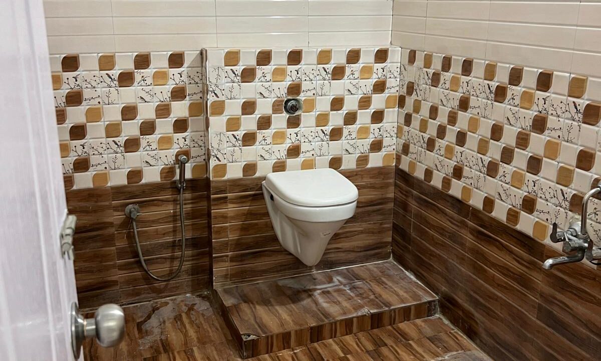 WhatsApp Image 2025-06-01 at 1.21.02 AM