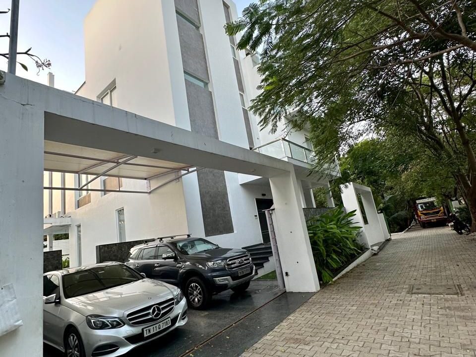 WhatsApp Image 2025-06-24 at 12.24.02 PM (1)