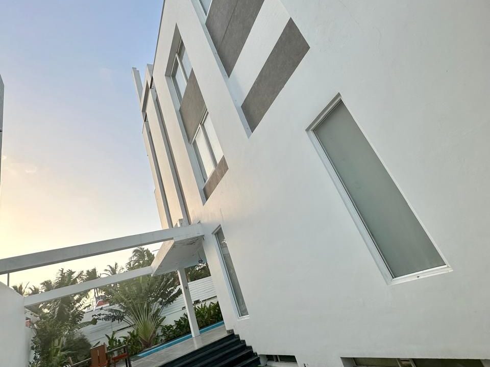 WhatsApp Image 2025-06-24 at 12.24.03 PM (1)