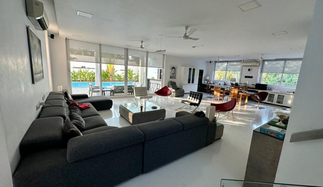 WhatsApp Image 2025-06-24 at 12.24.08 PM (1)