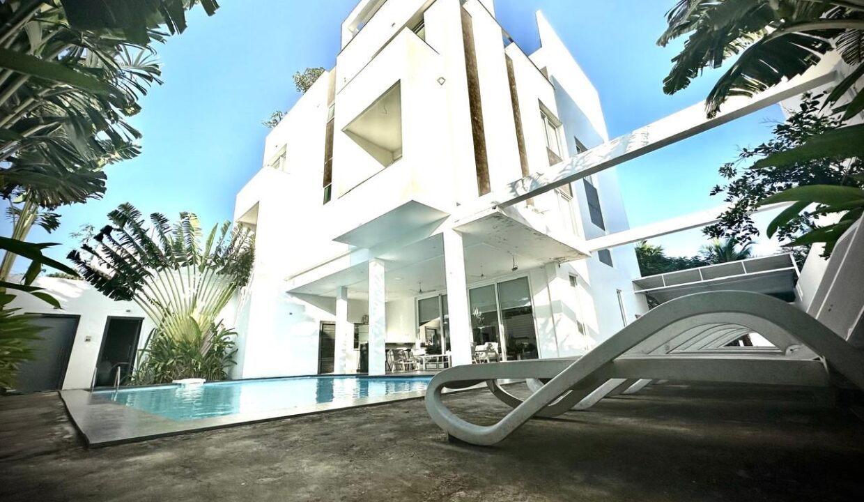 WhatsApp Image 2025-06-24 at 12.24.10 PM (1)