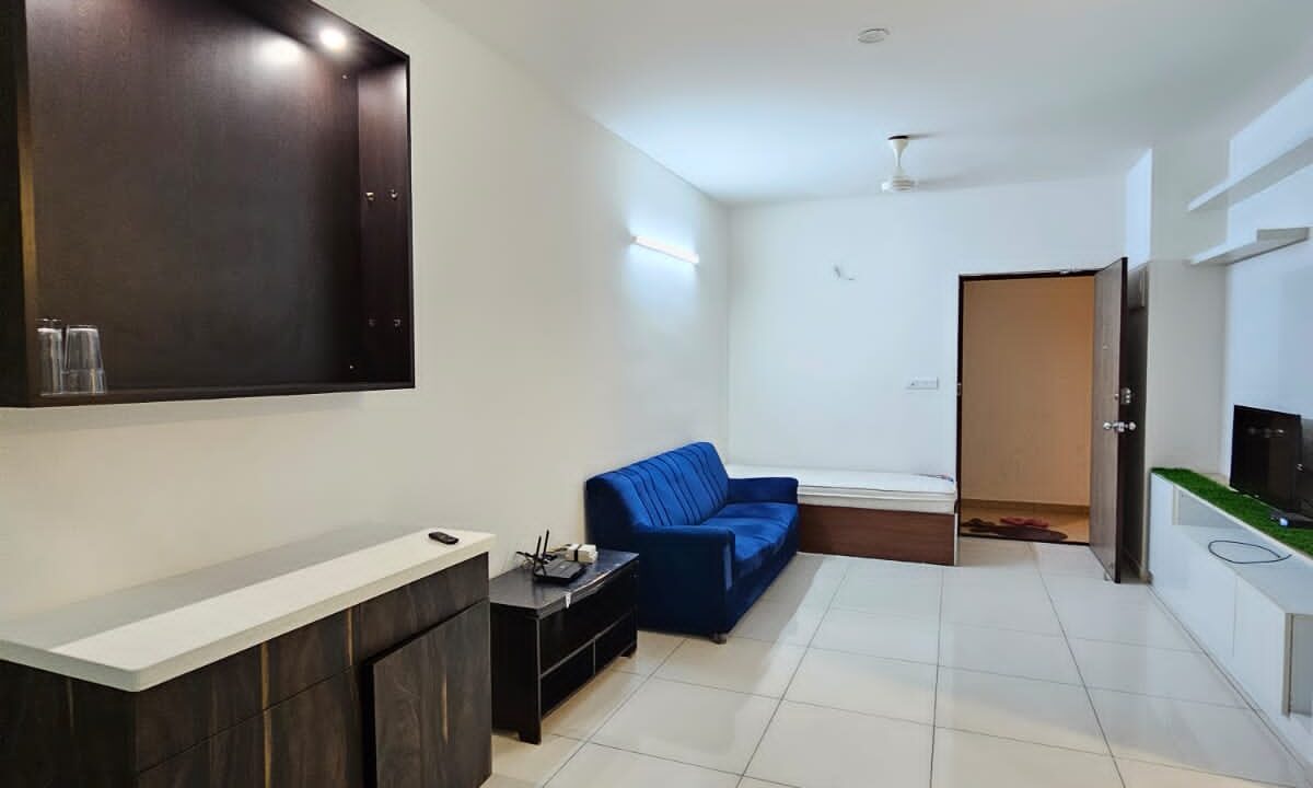 WhatsApp Image 2025-07-15 at 11.10.23 AM (1)