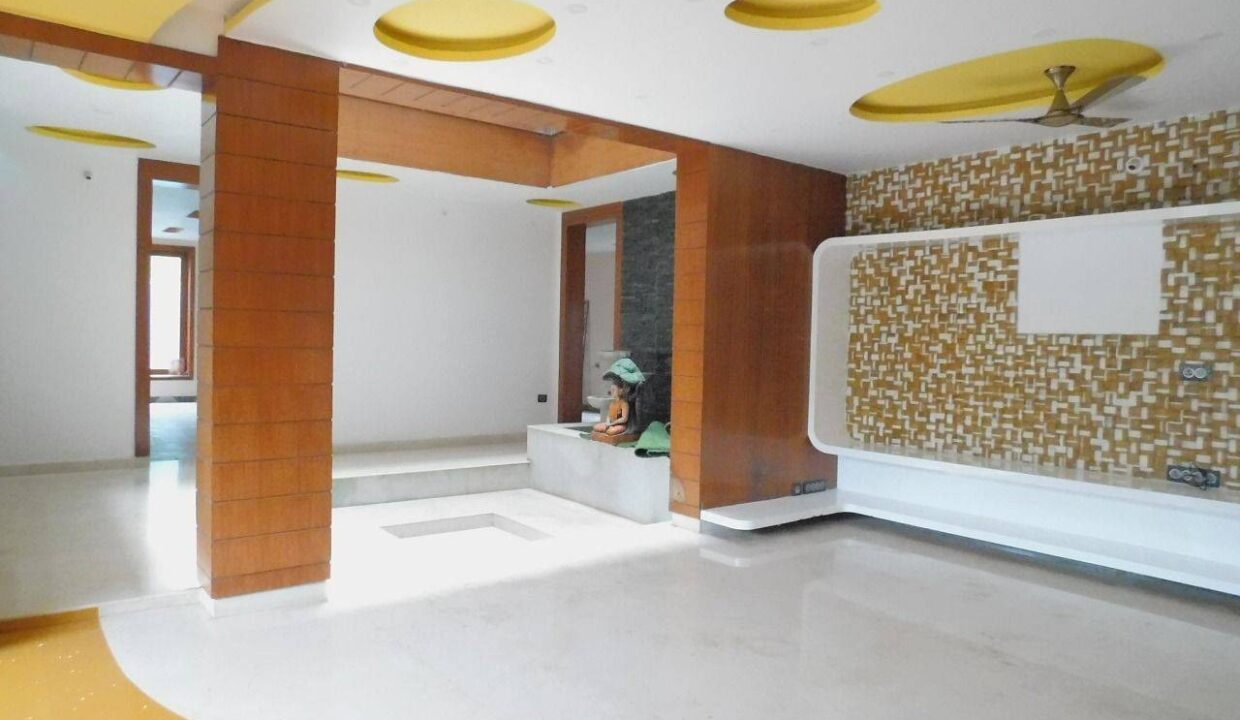 WhatsApp Image 2025-07-23 at 1.25.31 PM