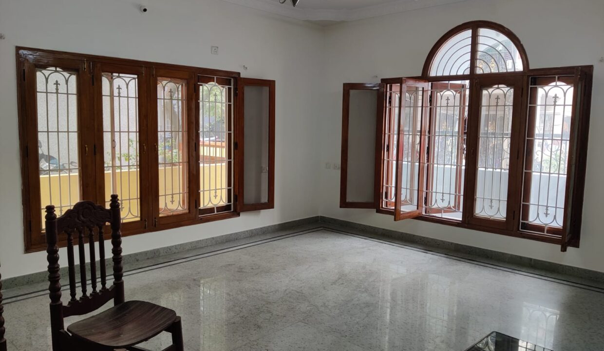 WhatsApp Image 2025-07-27 at 1.36.55 PM (2)