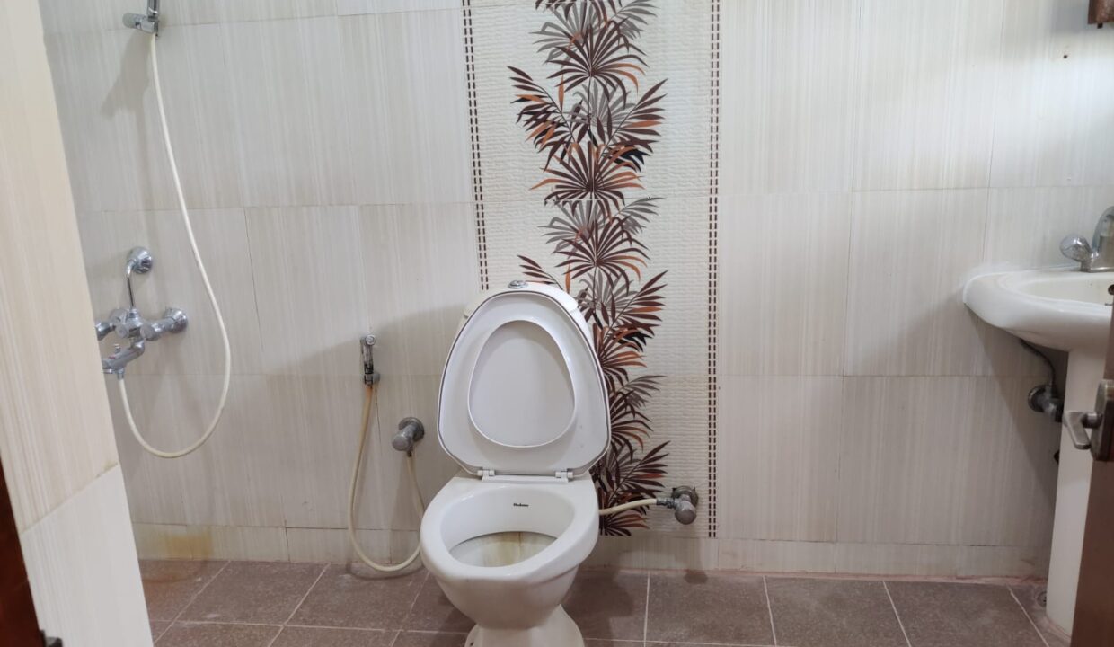 WhatsApp Image 2025-07-27 at 1.38.03 PM