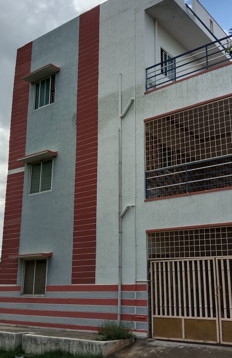 WhatsApp Image 2025-08-09 at 10.19.58 AM (1)