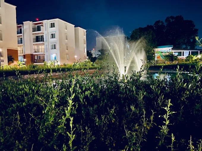 WhatsApp Image 2025-08-14 at 1.00.33 PM