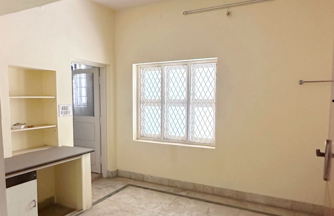 WhatsApp Image 2025-08-26 at 12.05.30 PM (1)