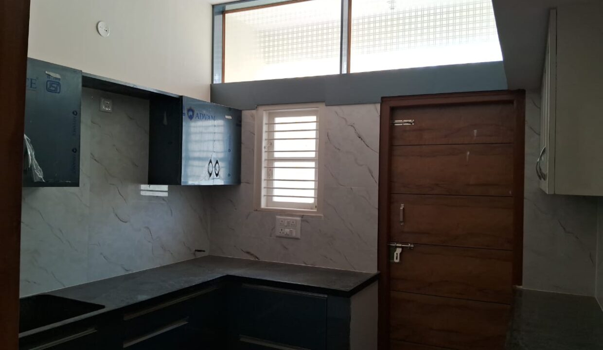 WhatsApp Image 2025-08-28 at 7.25.02 PM (2)